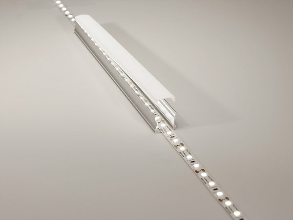 TIRA LED PRO 7.2W 90 LEDS/M 5M 12V CON FUENTE AUTOVOLT IP20 6500K