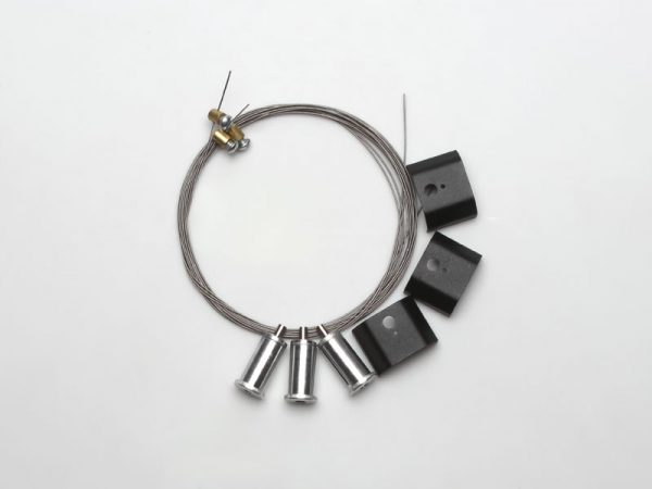 KIT PENDIENTE PARA PERFIL SPIRE 35X45 3 METROS NEGRO MATE
