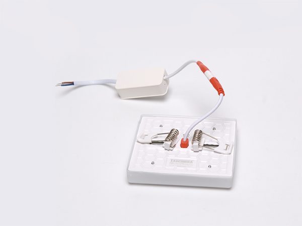 PANEL LED SIN MARCO EMPOTRADO 12W CUADRADO 6500K - Imagen 9