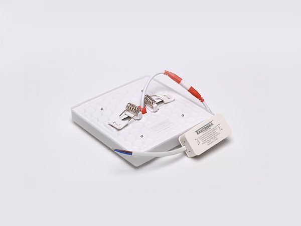 PANEL LED SIN MARCO EMPOTRADO 18W CUADRADO 6500K - Imagen 10