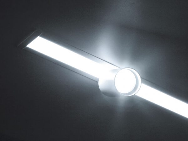 SPIRE LUZ LED LINEAL 40W 6500K EMPOTRABLE + 2 PUNTOS MR11 SIN LÁMPARA BLANCA - Imagen 5
