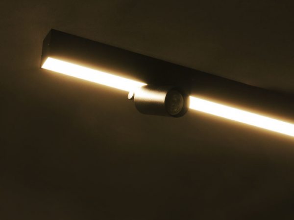 SPIRE LUZ LED LINEAL 40W 3000K SOBREPOSICIÓN + 2 SPOT MR 11 SIN LÁMPARA NEGRO MATE - Imagen 8