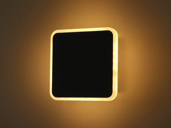 ARANDELA LED TASCHIBRA ÓPTICA CUADRADO ONTW 6W NEGRO - Imagen 5