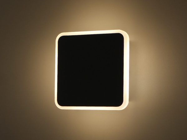 ARANDELA LED TASCHIBRA ÓPTICA CUADRADO ONTW 6W NEGRO - Imagen 4