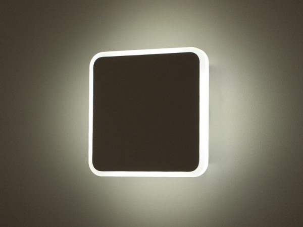 ARANDELA LED TASCHIBRA ÓPTICA CUADRADO ONTW 6W BLANCO - Imagen 3