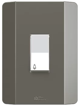 1 PULSADOR DE CAMPANA 10A/250VAC ENCHUFE RÁPIDO CON PLACA PRISMA VERTICAL (84036) - LÍNEA PRISMA